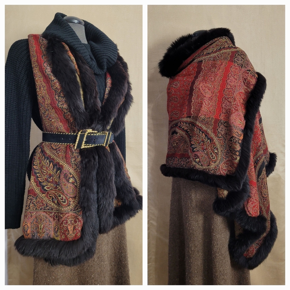 Shawl / Wrap - Picture 2 of 10